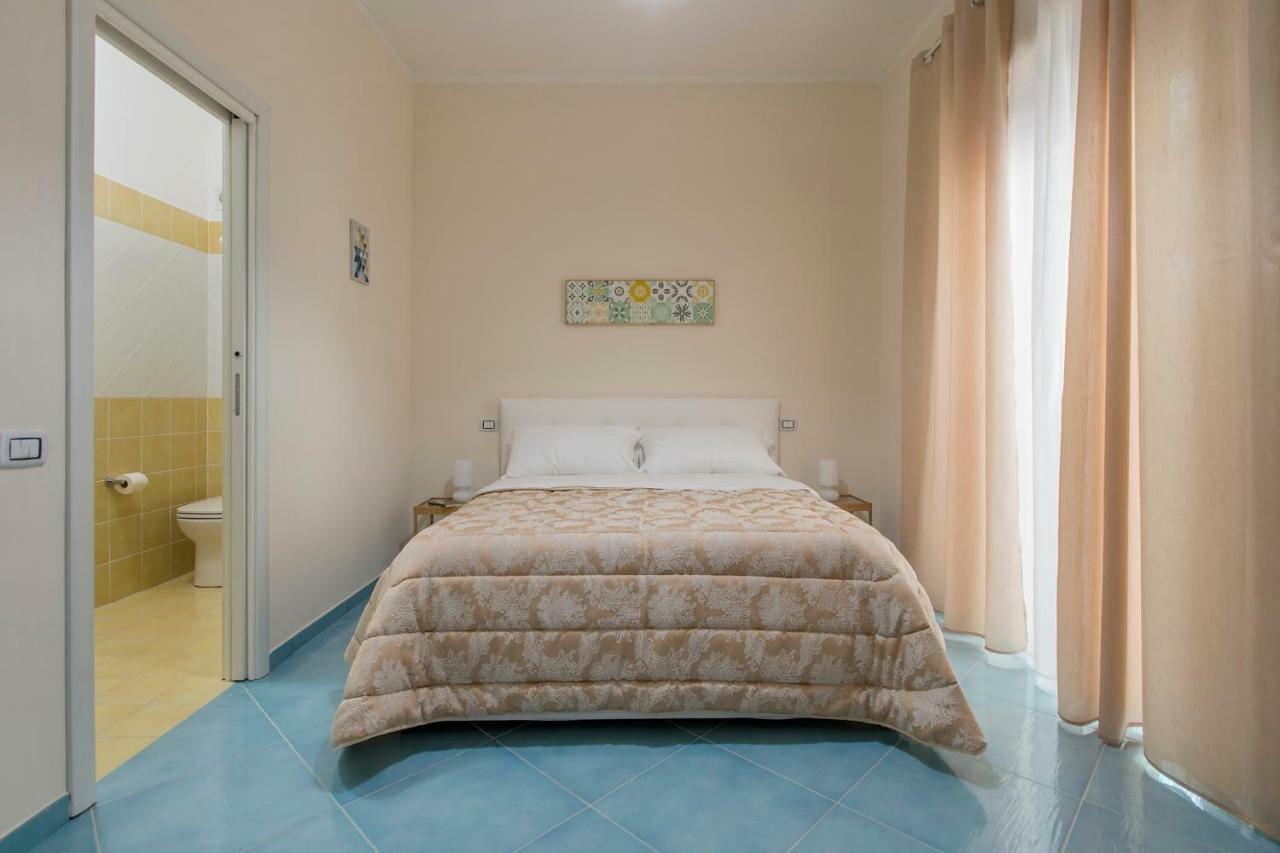 Ad Maiora Bed & Breakfast Salerno Exterior foto