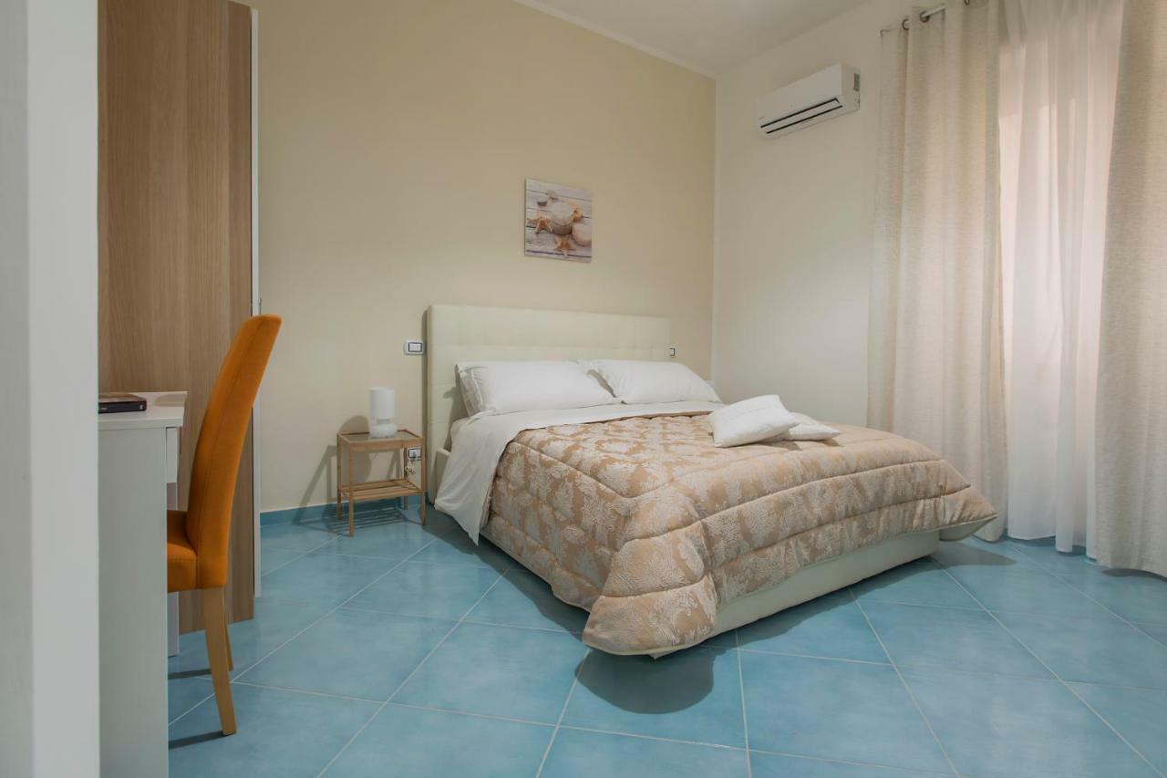 Ad Maiora Bed & Breakfast Salerno Exterior foto